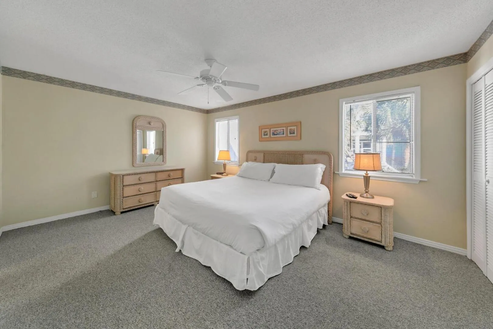 Southbay By The Gulf 103 Only 25 Yards From The Beach A 2 Bedroom Townhome In Destin